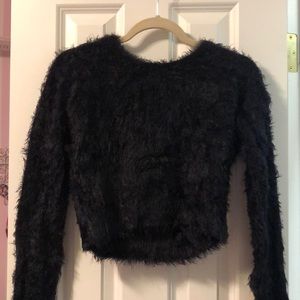 Brandy Melville black cropped fur sweater